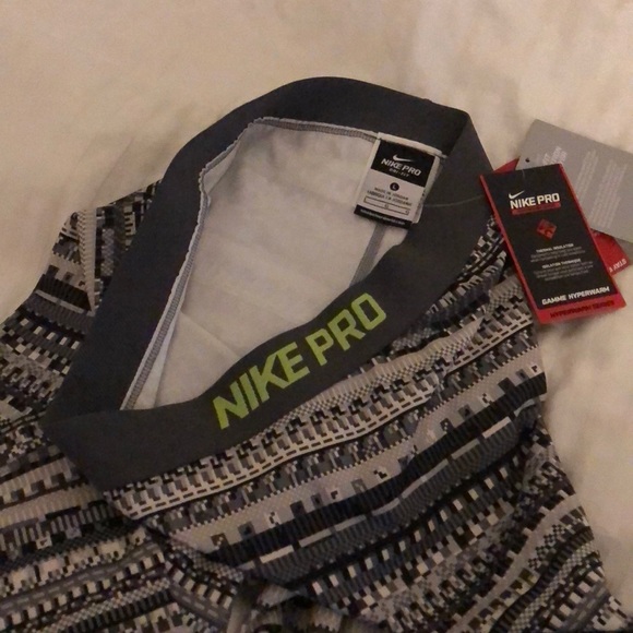 Nike Pro HyperWarm leggings - Picture 2 of 3